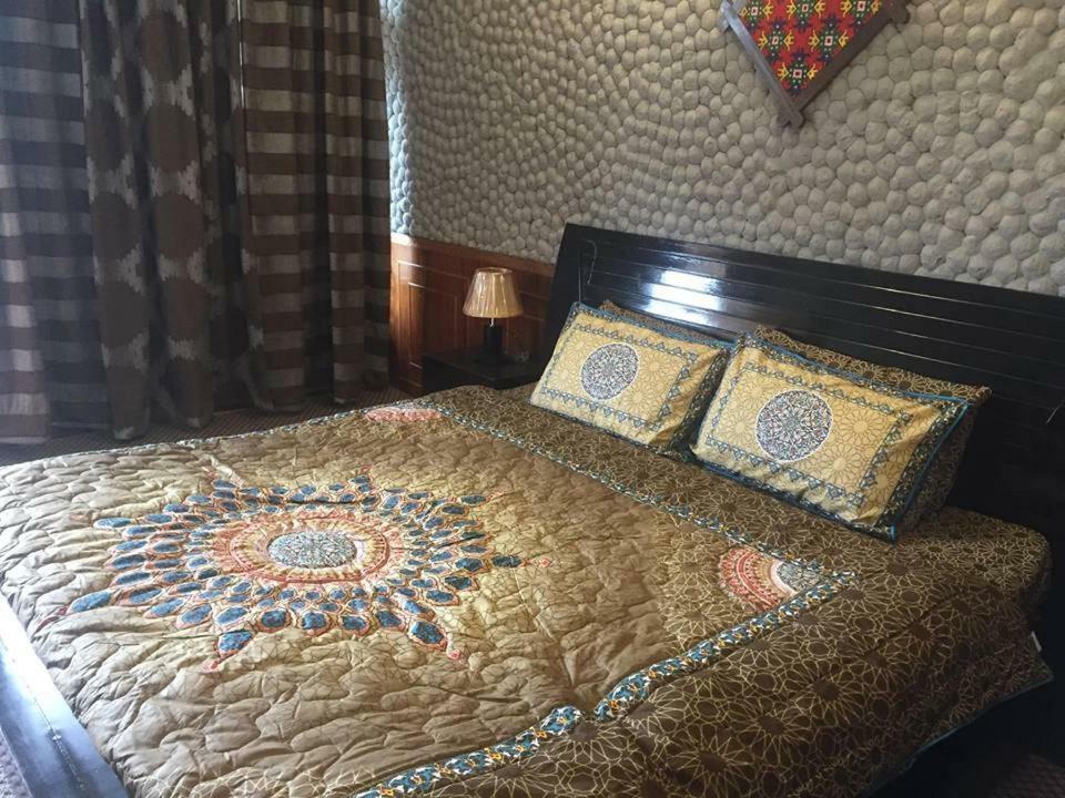 Embassy Villa Suites Karimabad  Экстерьер фото