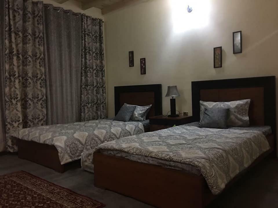 Embassy Villa Suites Karimabad  Экстерьер фото