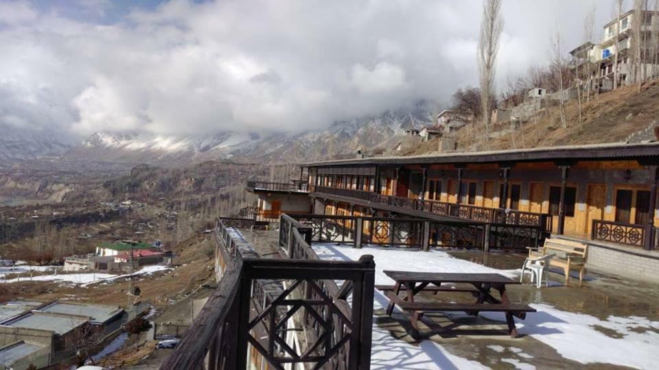 Embassy Villa Suites Karimabad  Экстерьер фото