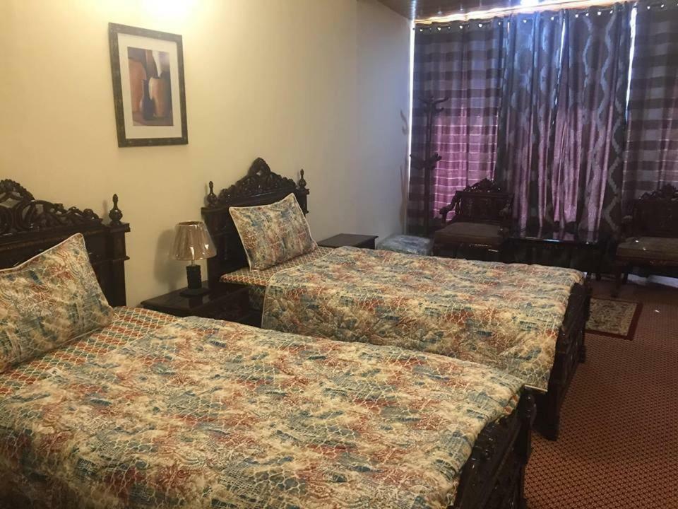 Embassy Villa Suites Karimabad  Экстерьер фото